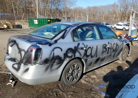 2005 Nissan Altima 2.5 z USA, uszkodzony, nr VIN 1N4AL11D55C278617